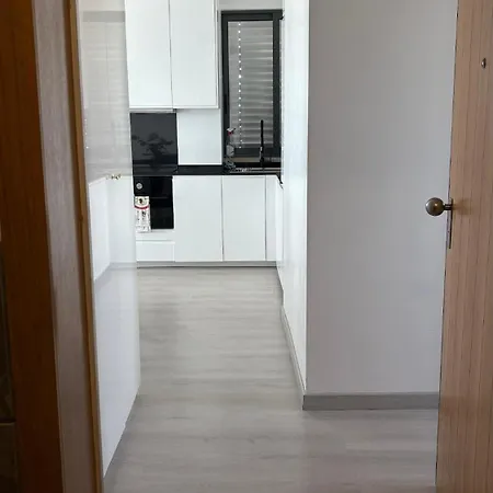 Riverside Luxe 1br Retreat In Expo Apartamento Lisboa